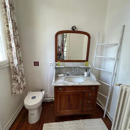 Magnifique Familiale Avec Jardin, Parking Prive, Proche Plages, Commerces, Gare, Jusqu'a 12 Pers Arcachon