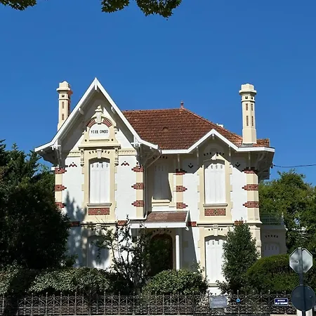 Villa Magnifique Familiale Avec Jardin, Parking Prive, Proche Plages, Commerces, Gare, Jusqu'a 12 Pers