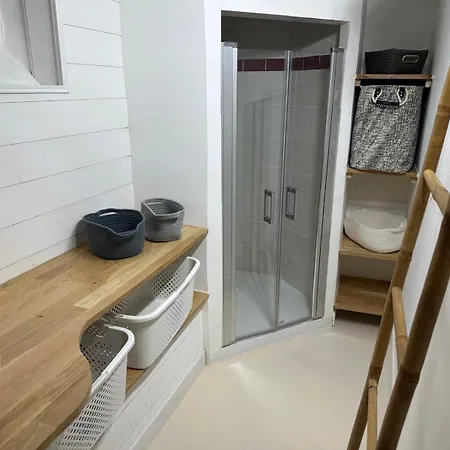 Magnifique Familiale Avec Jardin, Parking Prive, Proche Plages, Commerces, Gare, Jusqu'a 12 Pers