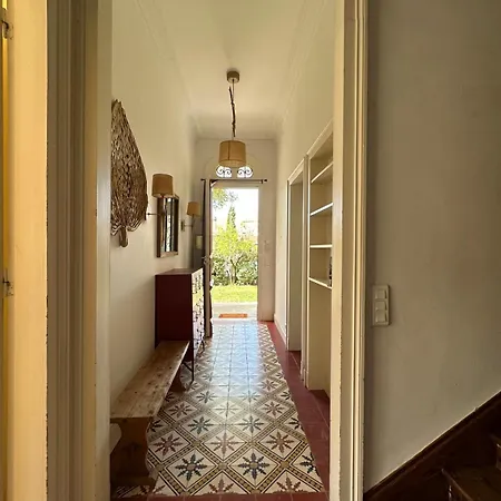 Magnifique Familiale Avec Jardin, Parking Privé, Proche Plages, Commerces, Gare, Jusqu'à 12 Pers Villa