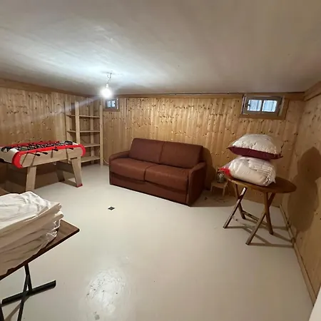 Magnifique Familiale Avec Jardin, Parking Prive, Proche Plages, Commerces, Gare, Jusqu'a 12 Pers