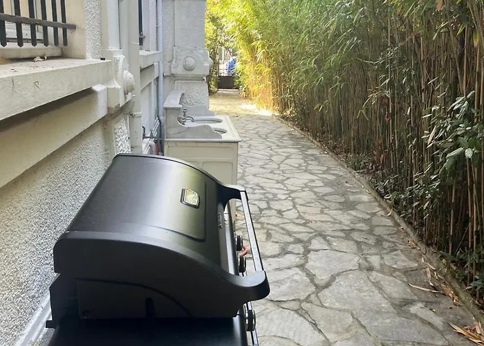 Magnifique Familiale Avec Jardin, Parking Prive, Proche Plages, Commerces, Gare, Jusqu'a 12 Pers Вилла *